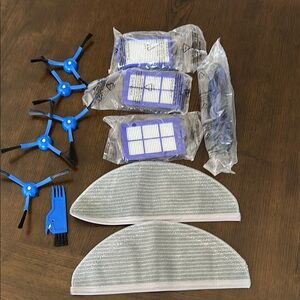 Robot Vacuum Replacement Parts Set in Blue and Gray
